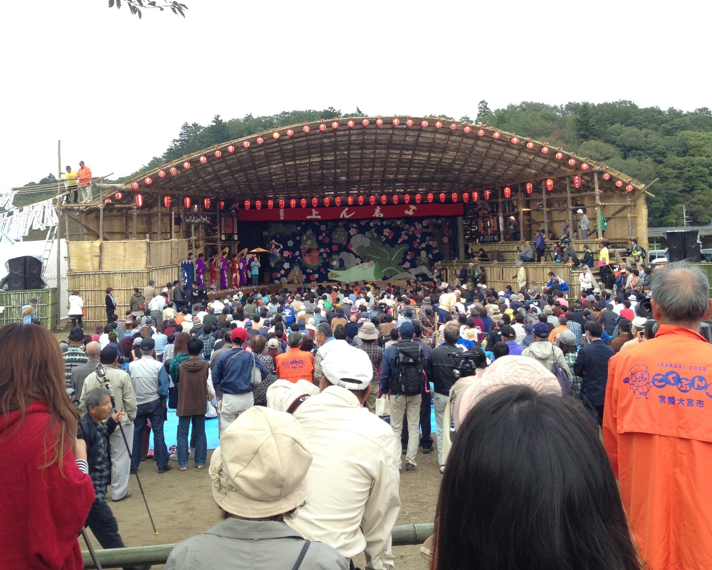 2013年公演　2013/10/19の舞台公演の様子