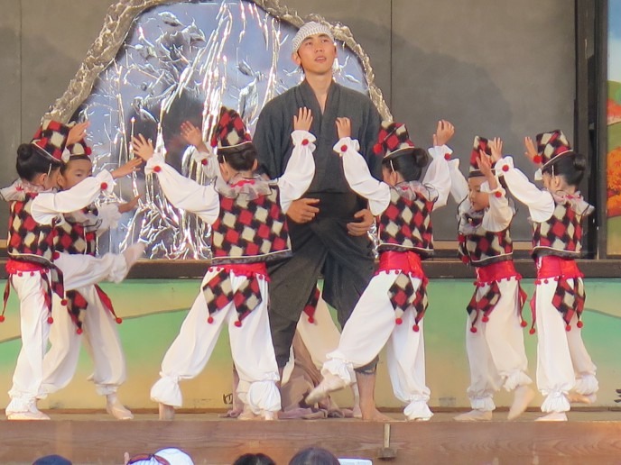 2016年公演、歌舞伎：舞踊劇「鏡岩」